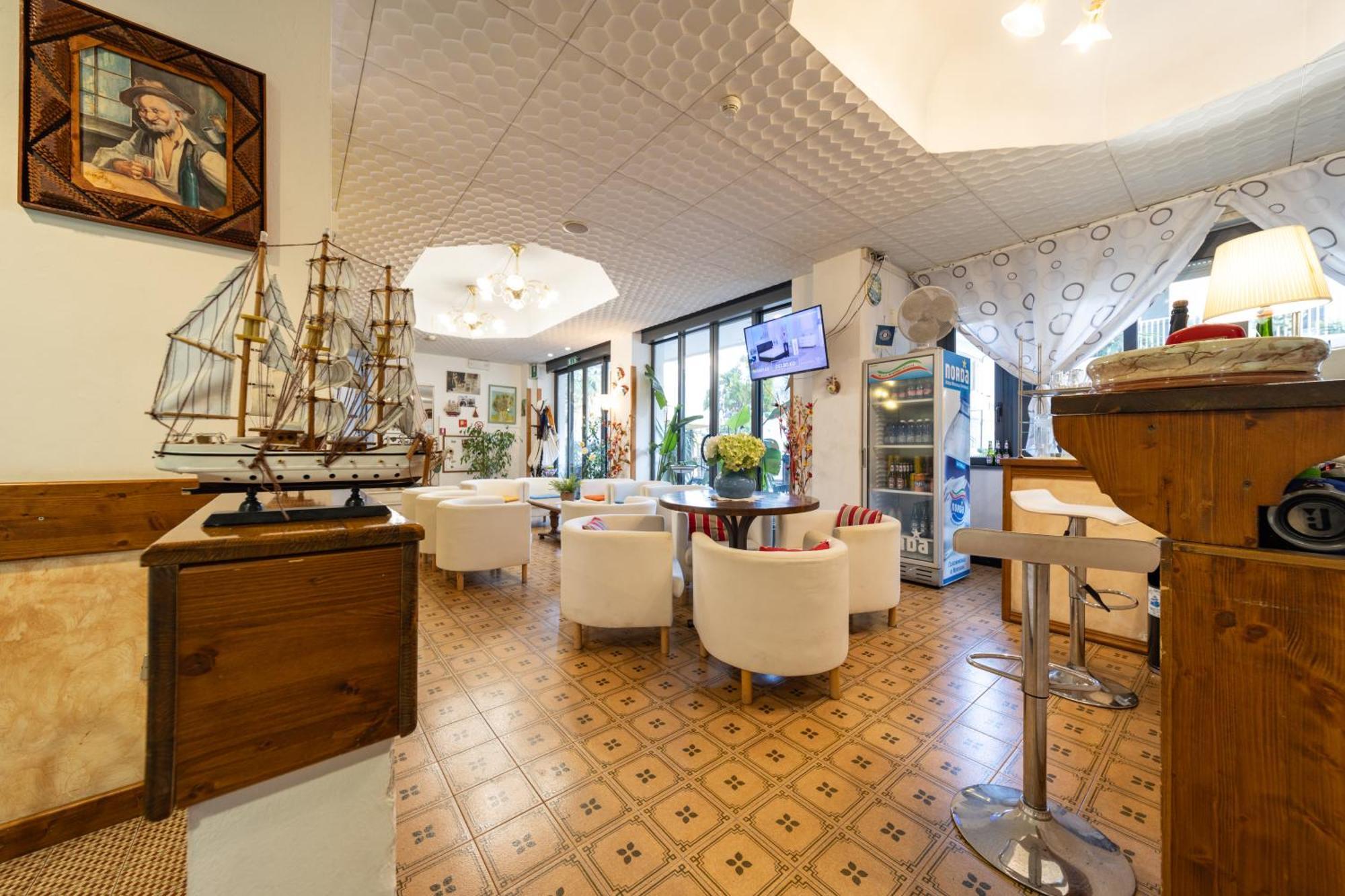 Hotel Cortina Hotel 3*