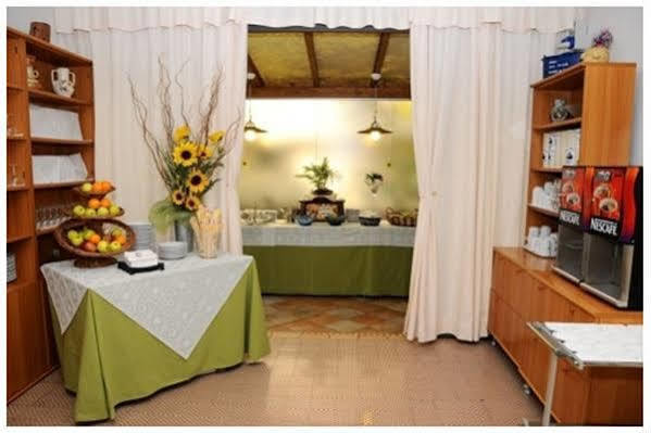 Hotel Cortina 3*